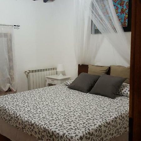 Апартаменти Il Borgo Dei Pini Вінчі Екстер'єр фото